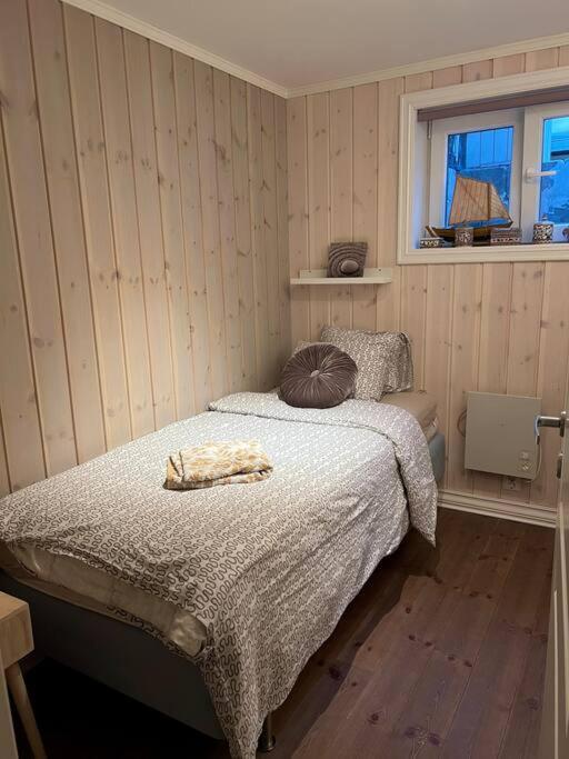 Tjodalyng - Ved Viksfjord - Sokkelleilighet Larvik Ngoại thất bức ảnh